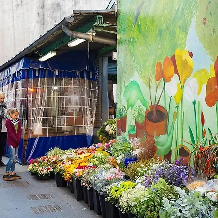 Rue Des Filles Du Calvaire By Onefinestay